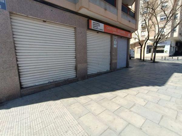 Local en calle Daoiz y Velarde