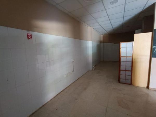 Local en calle Daoiz y Velarde