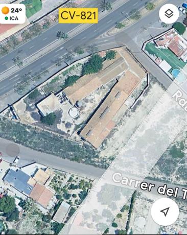 Local en calle Río Turia, 23