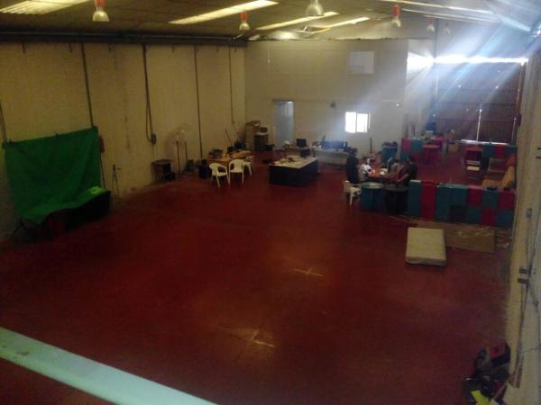 Nave en calle Azorín