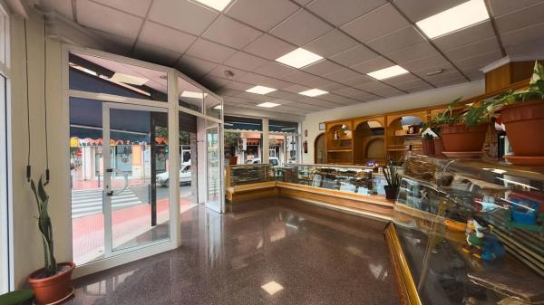 Local en Alcalde Felipe Mallol