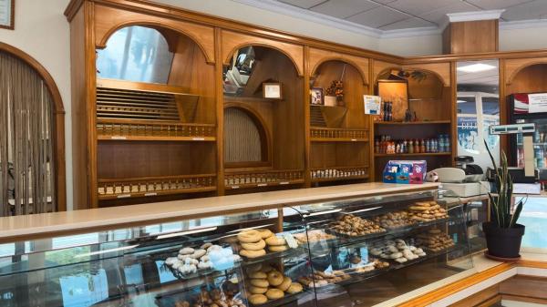 Local en Alcalde Felipe Mallol