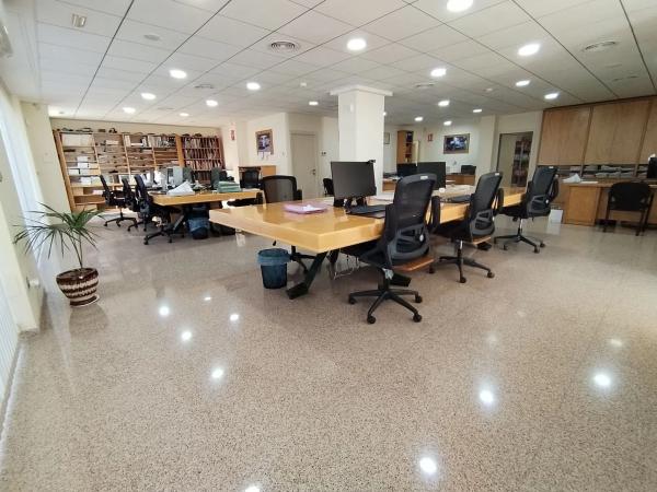 Local en Alcalde Felipe Mallol