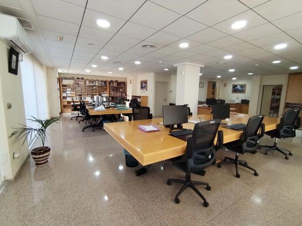 Local en Alcalde Felipe Mallol