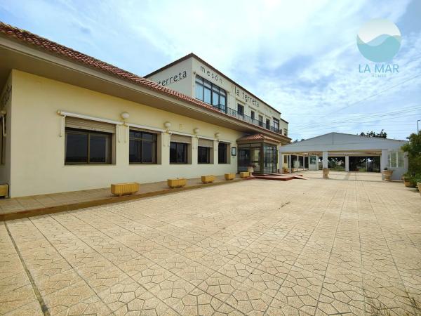 Local en avenida Ancha de Castelar