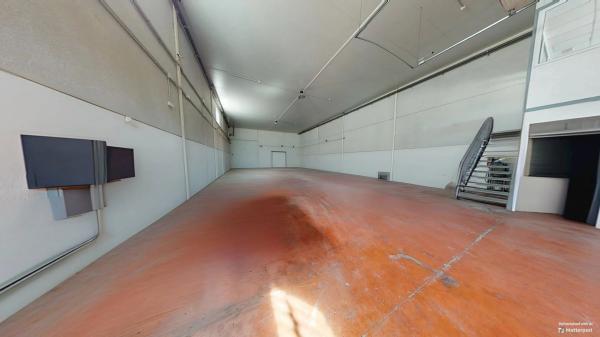 Nave en avenida de ĽIndústria, 1 b