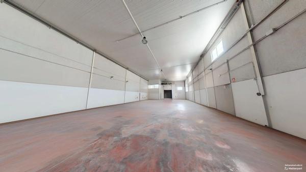 Nave en avenida de ĽIndústria, 1 b