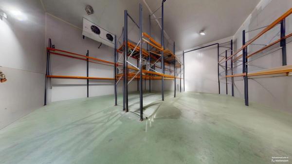 Nave en avenida de ĽIndústria, 1 b