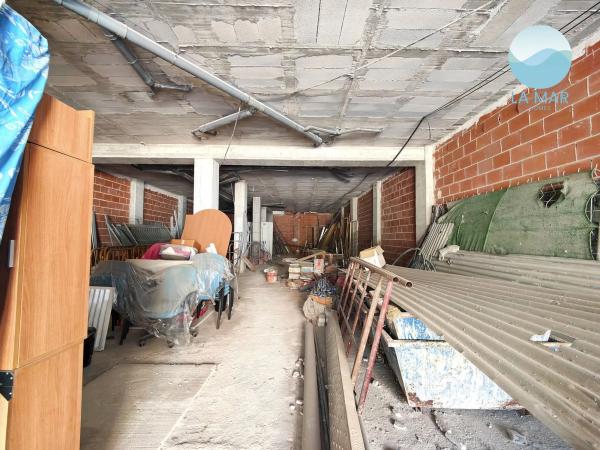 Local en calle Lillo Juan