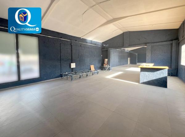 Nave en Haygon - Universidad