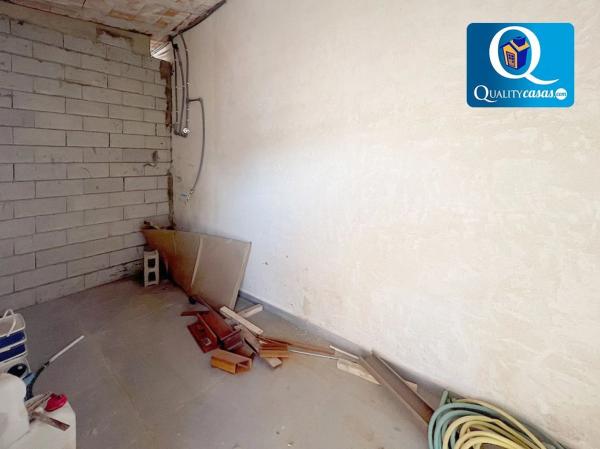 Nave en Haygon - Universidad