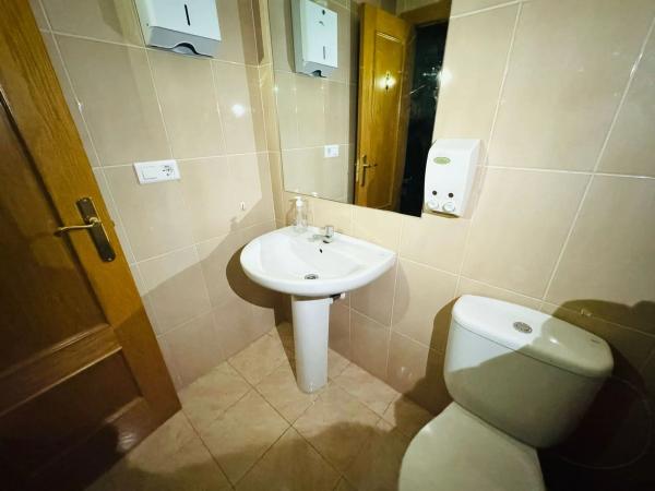 Local en avenida Ancha de Castelar