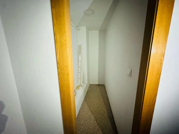 Local en avenida Ancha de Castelar