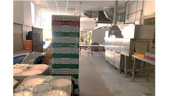 Local en carretera de Castalla