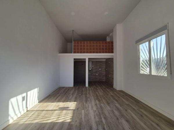 Nave en Haygon - Universidad