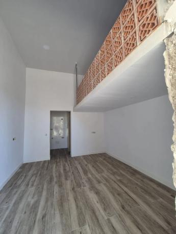 Nave en Haygon - Universidad