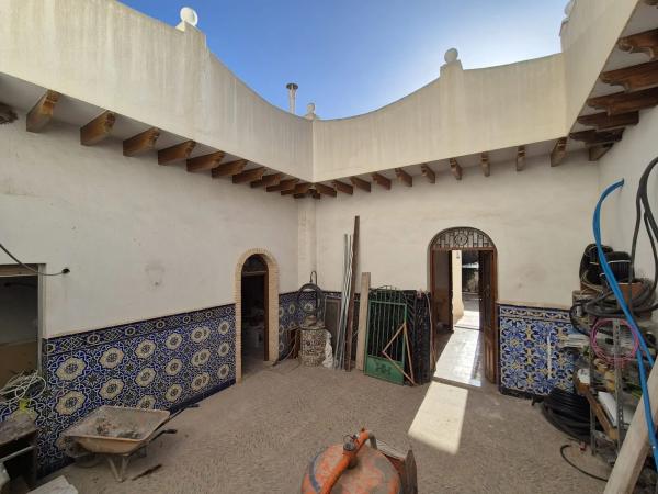 Nave en Haygon - Universidad