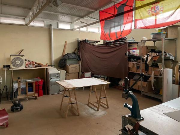 Local en calle Dénia, 5