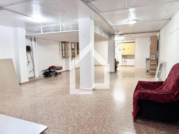 Local en calle Cura Francisco Maestre