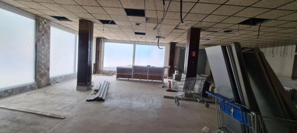 Local en calle la Huerta, 19