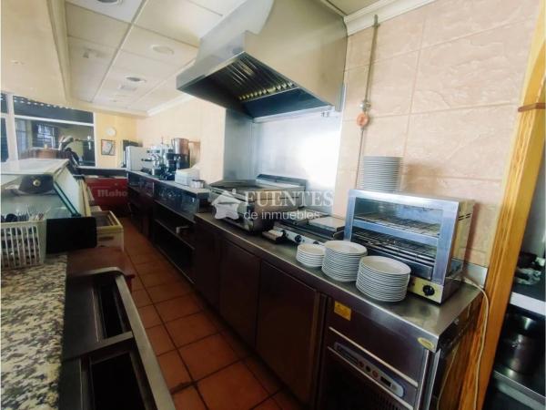 Local en calle Alcalde Mariano Beviá