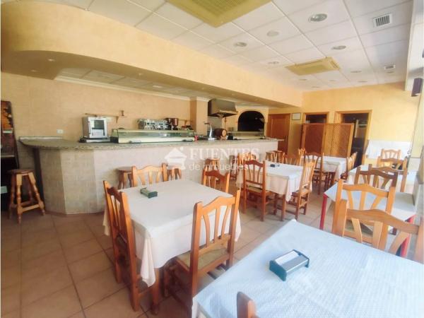 Local en calle Alcalde Mariano Beviá