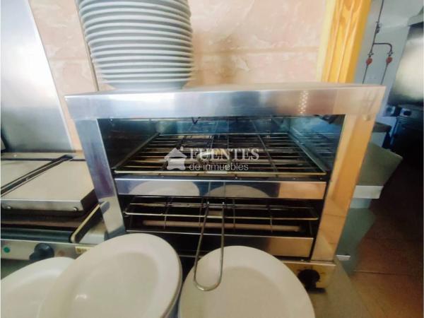 Local en calle Alcalde Mariano Beviá