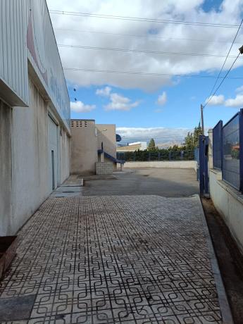 Nave en calle Rosalía de Castro