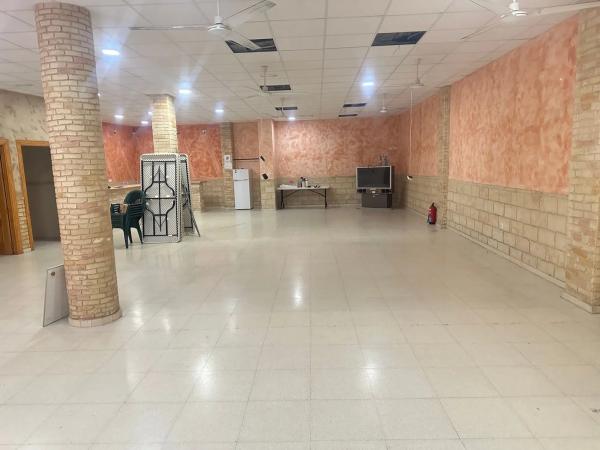 Local en calle Pardo Bazán s/n