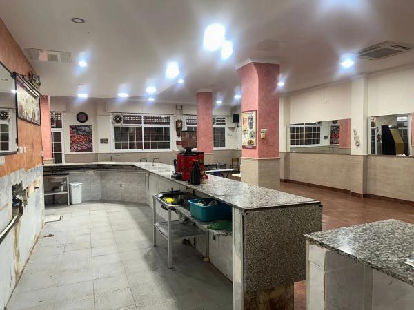 Local en calle Méndez Núñez, 9