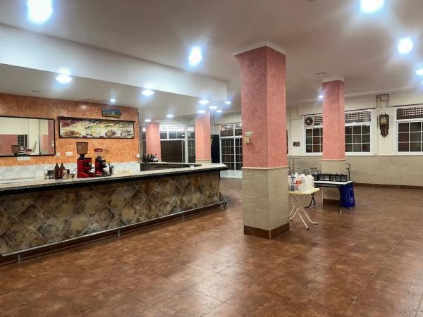 Local en calle Méndez Núñez, 9