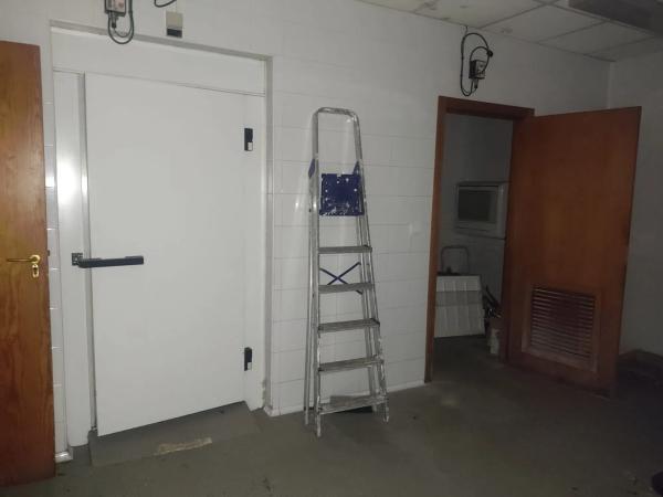 Local en calle Dénia, 29