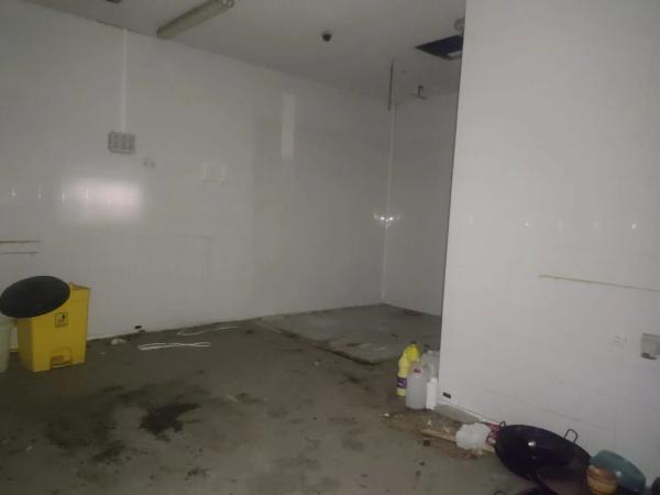 Local en calle Dénia, 29