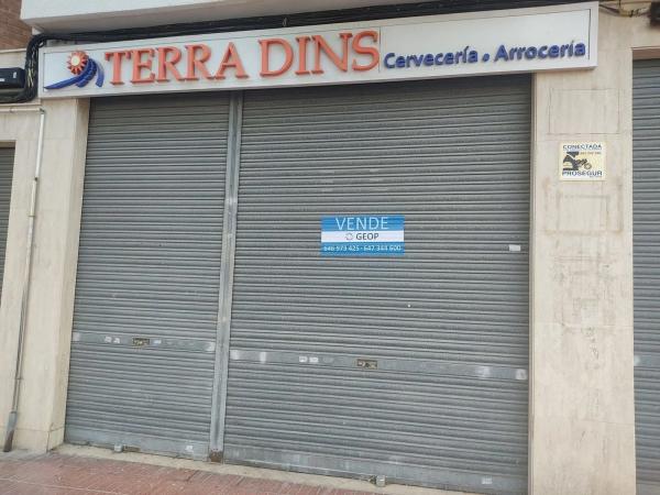 Local en calle Dénia, 29