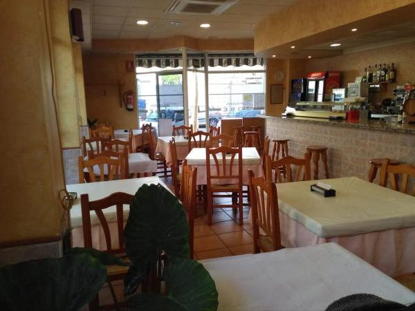 Local en calle Alcalde Mariano Bevia, 10