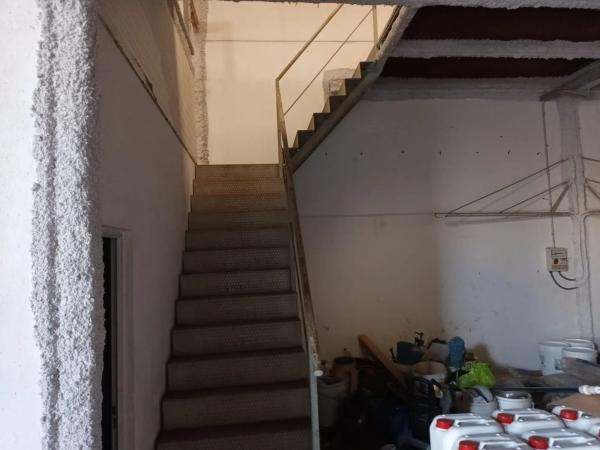 Nave en carretera de Agost, 97