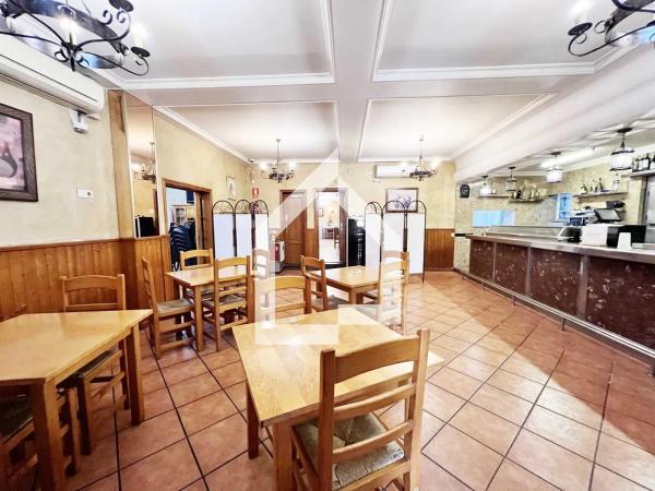 Nave en calle Pío Baroja