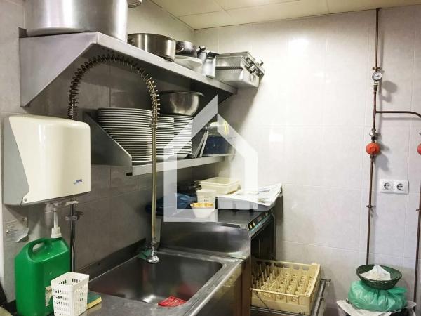 Local en avenida d l`Almássera, 26