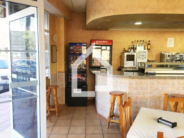 Local en avenida d l`Almássera, 26