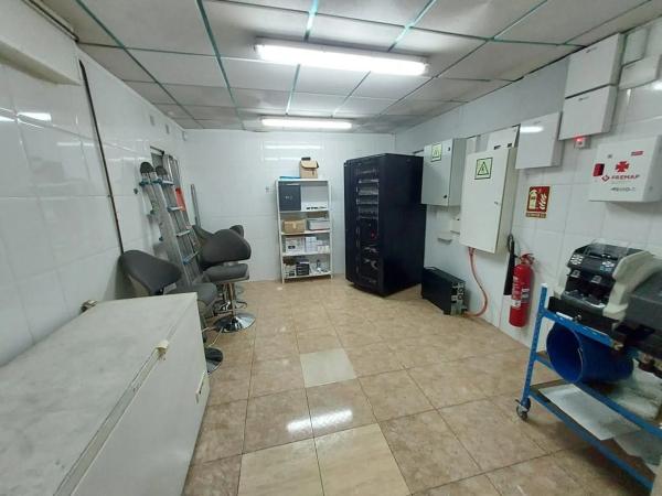 Local en calle Colonia Santa Isabel