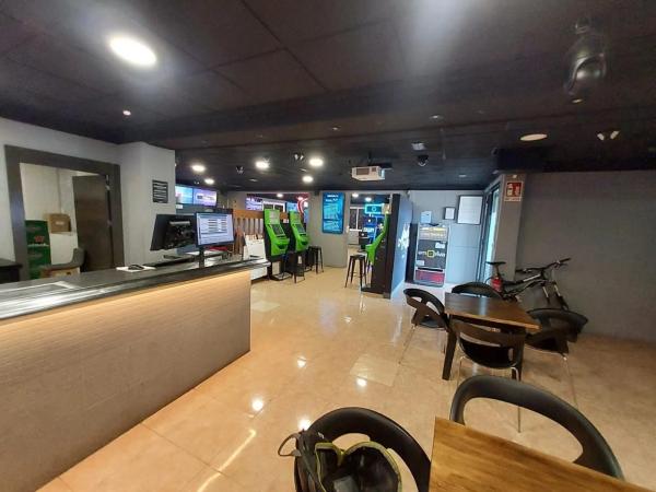 Local en calle Colonia Santa Isabel