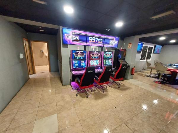 Local en calle Colonia Santa Isabel