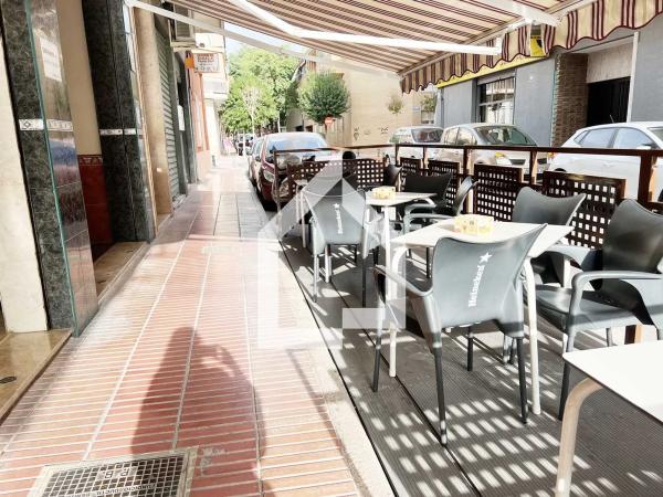 Local en avenida blasco ibañez s/n