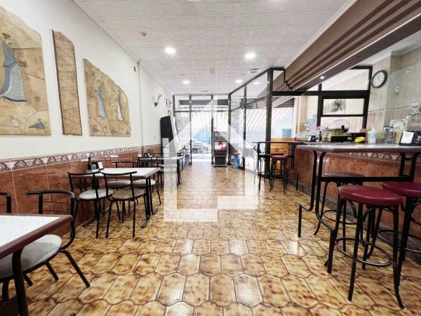 Local en avenida blasco ibañez s/n