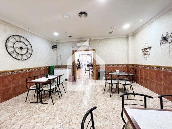 Local en avenida blasco ibañez s/n