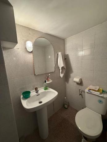 Local en calle Isabel la Católica, 41