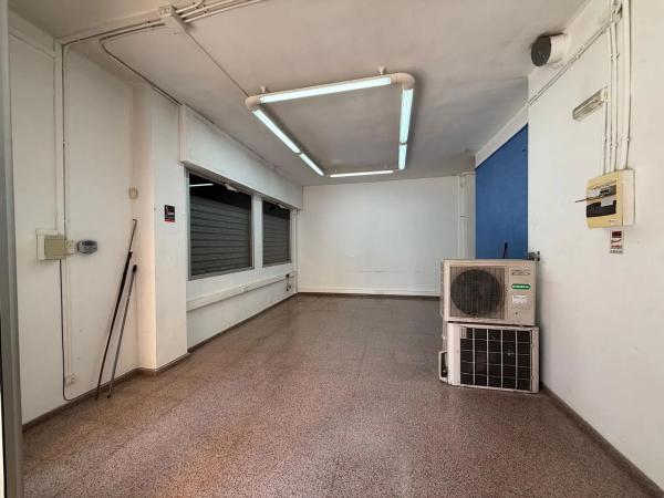 Local en calle Isabel la Católica, 41