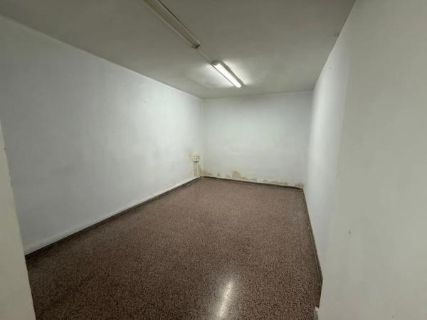 Local en calle Isabel la Católica, 41