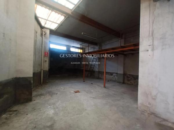 Local en calle Anselm Aracil