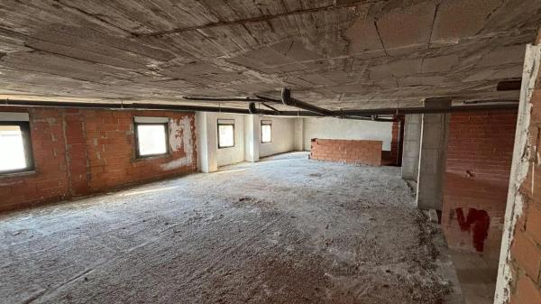 Local en Centro - Zona Alta